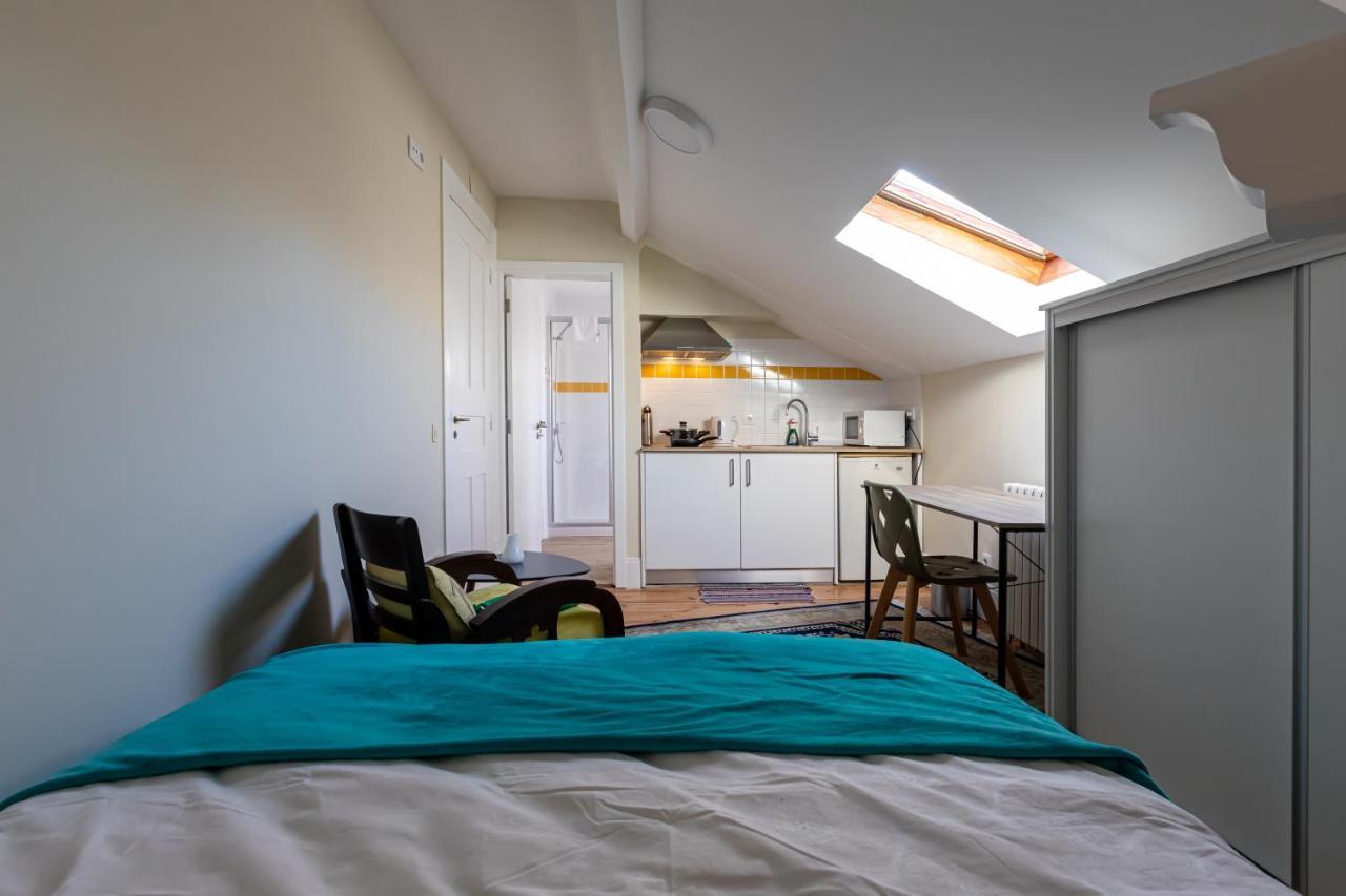 Sky Accommodations Barcelona Studio Coimbra Esterno foto